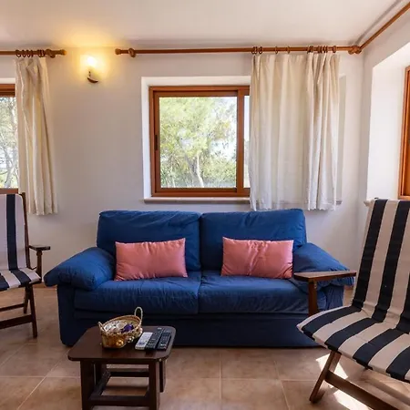 Villa Con Giardino - Accesso Diretto Giunco *
