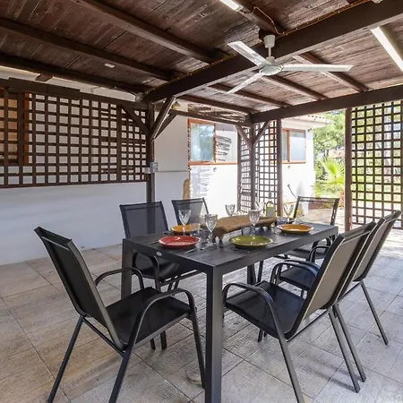 Villa Con Giardino - Accesso Diretto Giunco Carloforte (Isola di San Pietro)