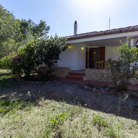 Con Giardino - Accesso Diretto Giunco * Carloforte (Isola di San Pietro)