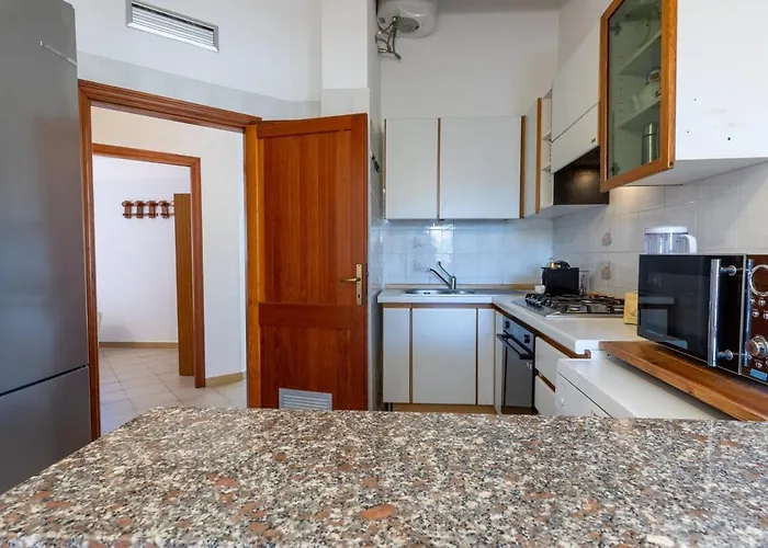 Villa Con Giardino - Accesso Diretto Giunco